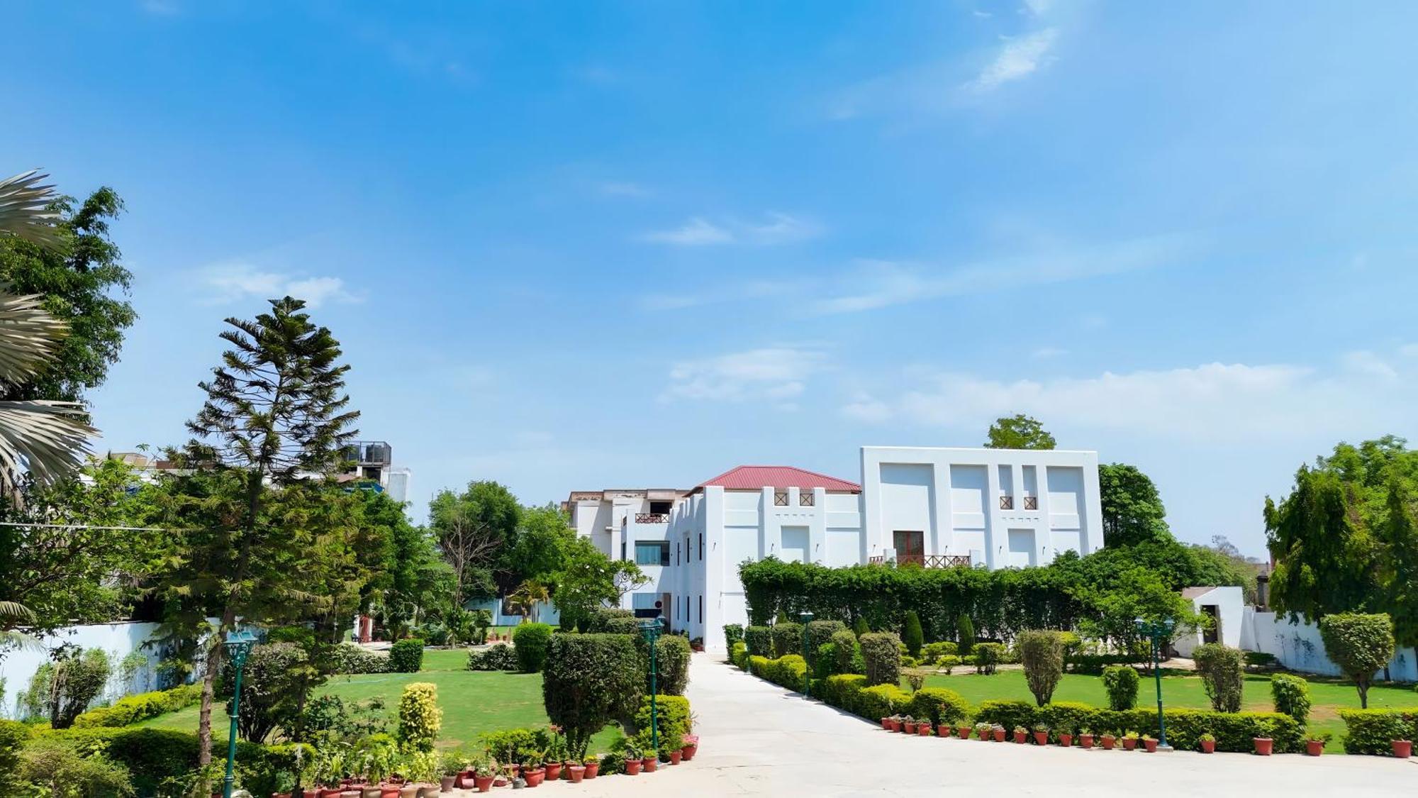 Pink Villa Boutique Hotel Meerut Εξωτερικό φωτογραφία
